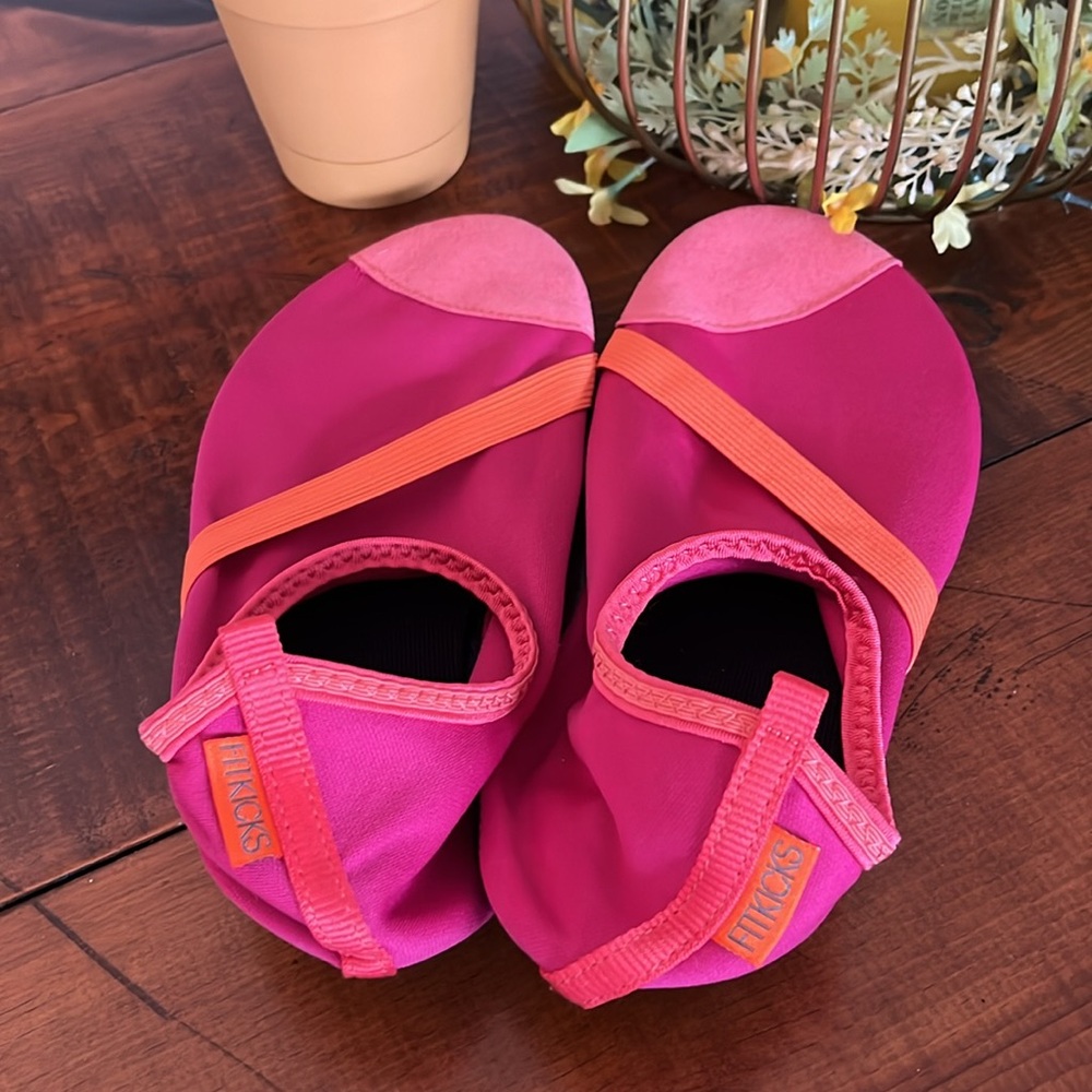 Women’s classic fitkicks